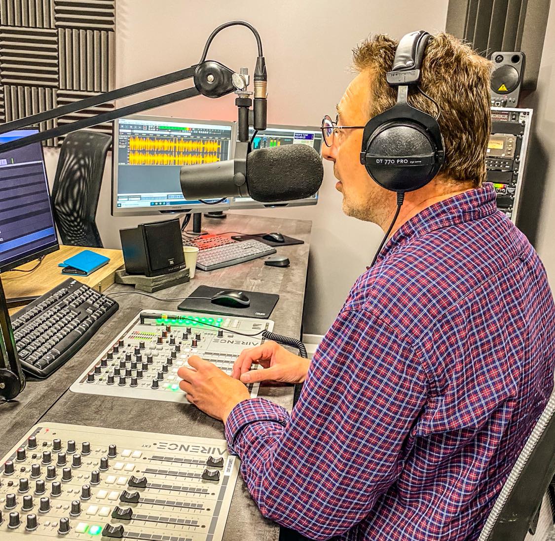 Jean-Mi.jpg (303 KB)